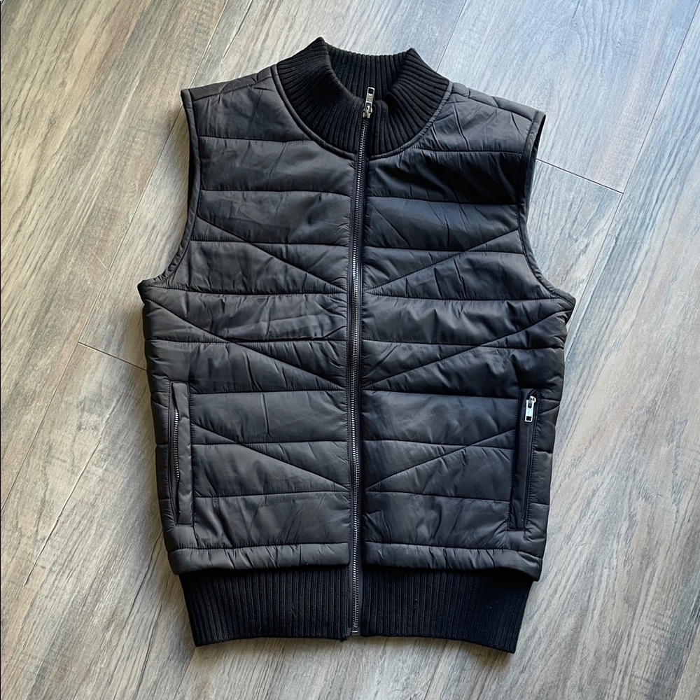 Liverpool Men's Black Quilted Vest